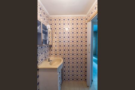 Casa à venda com 92m², 3 quartos e 2 vagasBanheiro