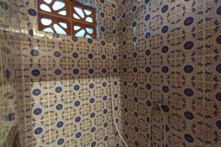 Casa à venda com 92m², 3 quartos e 2 vagasBanheiro