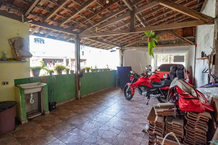 Casa à venda com 350m², 8 quartos e 2 vagasCasa 4 - área de serviço