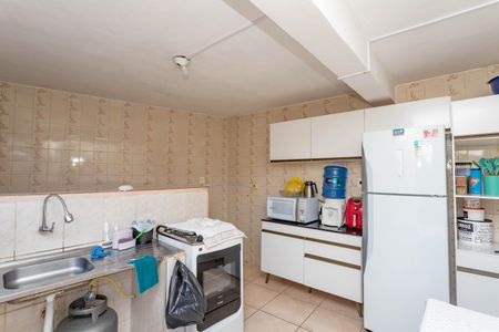 Casa à venda com 350m², 8 quartos e 2 vagasCasa 2 - cozinha