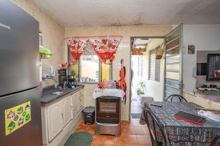 Casa à venda com 350m², 8 quartos e 2 vagasCasa 3 - cozinha