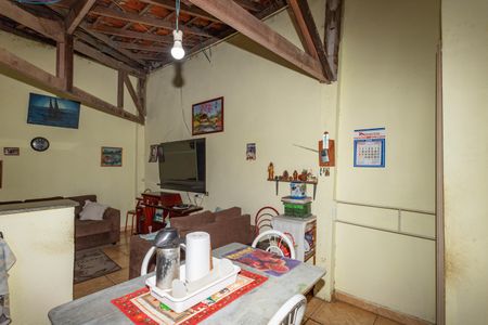 Casa à venda com 350m², 8 quartos e 2 vagasCasa 4 - cozinha