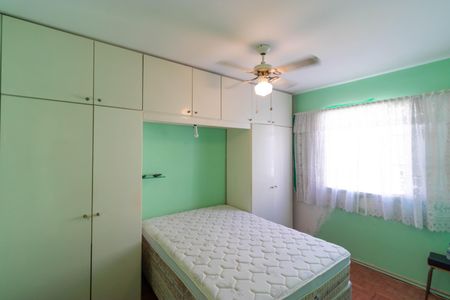 Apartamento à venda com 70m², 2 quartos e 1 vagaQuarto 02