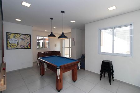 Apartamento à venda com 42m², 2 quartos e 1 vaga Apartamento à venda com 42m², 2 quartos e 1 vagaÁrea comum - Sala de Jogos