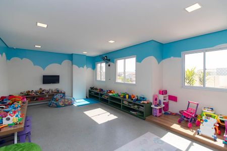 Apartamento à venda com 42m², 2 quartos e 1 vaga Apartamento à venda com 42m², 2 quartos e 1 vagaÁrea comum - Brinquedoteca