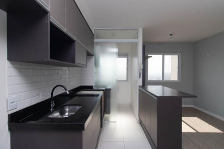 Apartamento à venda com 42m², 2 quartos e 1 vaga Apartamento à venda com 42m², 2 quartos e 1 vagaCozinha e Área de Serviço