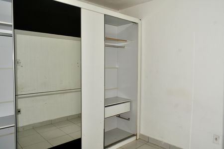 Casa para alugar com 37m², 1 quarto e sem vaga Casa para alugar com 37m², 1 quarto e sem vagaQuarto