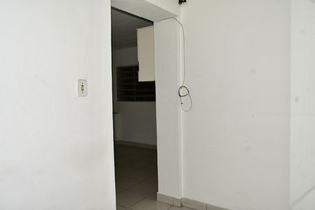Casa para alugar com 37m², 1 quarto e sem vaga Casa para alugar com 37m², 1 quarto e sem vagaQuarto