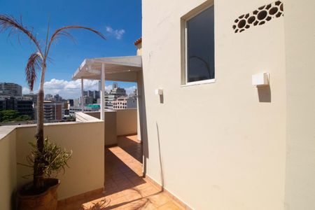 Apartamento à venda com 135m², 2 quartos e sem vagaVaranda da Sala