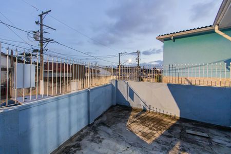 Casa à venda com 90m², 2 quartos e 1 vaga Casa à venda com 90m², 2 quartos e 1 vagaCasa 2 - Garagem