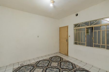 Casa à venda com 90m², 2 quartos e 1 vagaSala