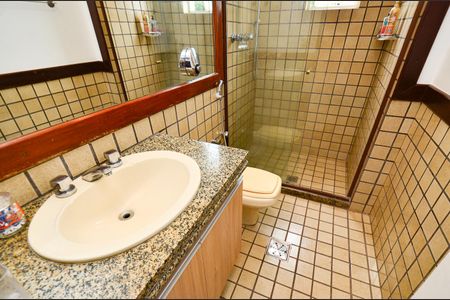 Apartamento para alugar com 198m², 3 quartos e 1 vagaBanheiro 2