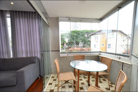Apartamento para alugar com 198m², 3 quartos e 1 vagaVaranda da Sala