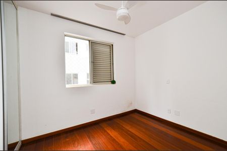 Apartamento para alugar com 198m², 3 quartos e 1 vagaQuarto 2