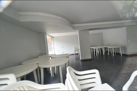 Apartamento para alugar com 198m², 3 quartos e 1 vagaÁrea comum