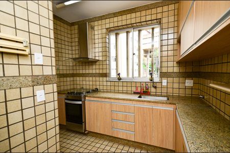 Apartamento para alugar com 198m², 3 quartos e 1 vagaCozinha