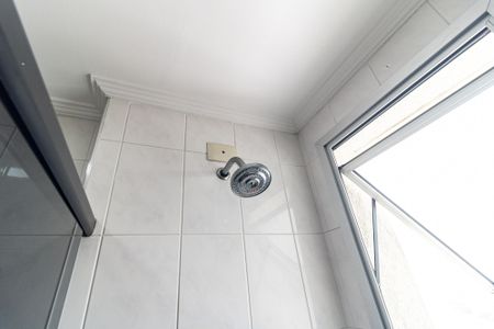 Apartamento à venda com 65m², 2 quartos e 1 vaga Apartamento à venda com 65m², 2 quartos e 1 vagaBanheiro Social