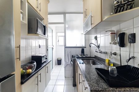 Apartamento à venda com 65m², 2 quartos e 1 vaga Apartamento à venda com 65m², 2 quartos e 1 vagaCozinha