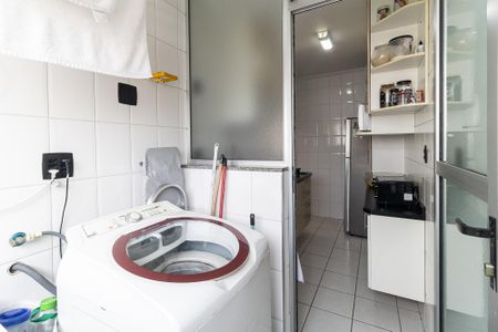 Apartamento à venda com 65m², 2 quartos e 1 vaga Apartamento à venda com 65m², 2 quartos e 1 vagaÁrea de Serviço