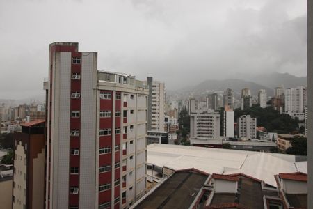 Apartamento à venda com 98m², 3 quartos e 3 vagasVista