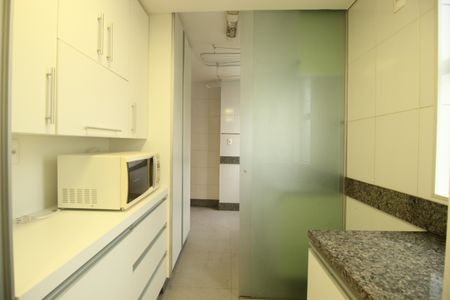 Apartamento à venda com 98m², 3 quartos e 3 vagasCozinha