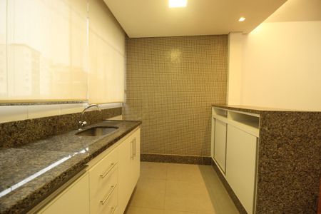Apartamento à venda com 98m², 3 quartos e 3 vagasCozinha