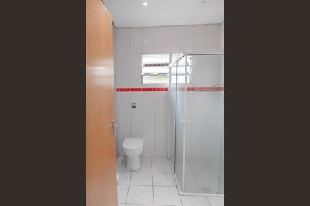 Casa à venda com 135m², 3 quartos e 1 vagaBanheiro 