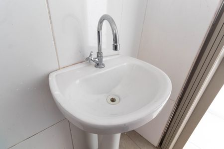 Casa para alugar com 25m², 1 quarto e sem vagaBanheiro