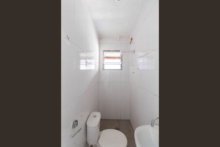 Casa para alugar com 25m², 1 quarto e sem vagaBanheiro