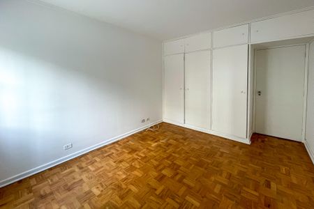 Apartamento à venda com 160m², 3 quartos e 2 vagas Apartamento à venda com 160m², 3 quartos e 2 vagasQuarto 1