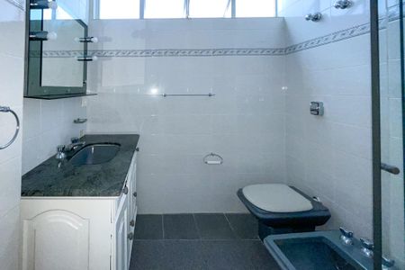 Apartamento à venda com 160m², 3 quartos e 2 vagas Apartamento à venda com 160m², 3 quartos e 2 vagasBanheiro