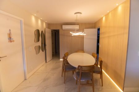 Apartamento à venda com 249m², 4 quartos e 3 vagasSala