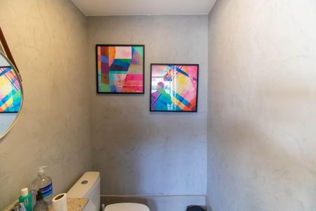 Apartamento à venda com 249m², 4 quartos e 3 vagasBanheiro de Serviço