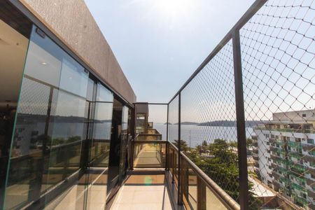 Apartamento à venda com 249m², 4 quartos e 3 vagasCobertura