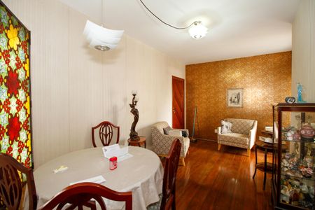 Apartamento à venda com 86m², 3 quartos e 1 vagaSala