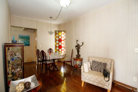 Apartamento à venda com 86m², 3 quartos e 1 vagaSala