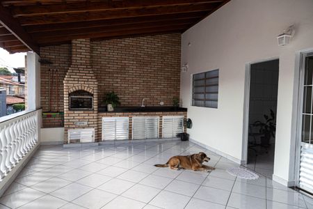 Casa à venda com 300m², 1 quarto e 1 vaga Casa à venda com 300m², 1 quarto e 1 vagaVaranda e Area Gourmet