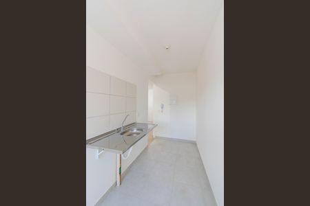 Apartamento para alugar com 42m², 2 quartos e 1 vaga Apartamento para alugar com 42m², 2 quartos e 1 vagaCozinha e Área de Serviço