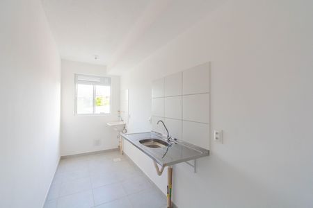 Apartamento para alugar com 42m², 2 quartos e 1 vaga Apartamento para alugar com 42m², 2 quartos e 1 vagaCozinha e Área de Serviço