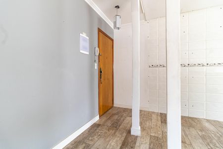 Apartamento à venda com 74m², 3 quartos e 1 vaga Apartamento à venda com 74m², 3 quartos e 1 vagaEntrada