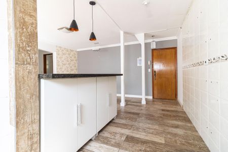 Apartamento à venda com 74m², 3 quartos e 1 vaga Apartamento à venda com 74m², 3 quartos e 1 vagaCozinha