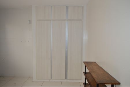 Casa à venda com 150m², 4 quartos e 2 vagasCozinha