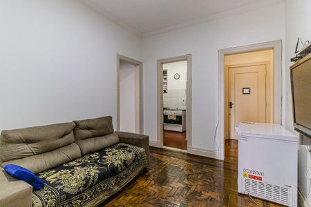 Apartamento à venda com 74m², 2 quartos e sem vagaSala