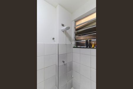 Apartamento à venda com 74m², 2 quartos e sem vagaBanheiro