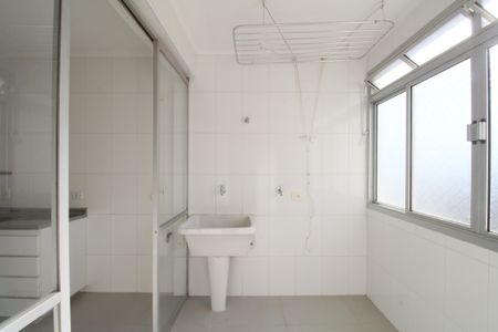 Apartamento para alugar com 74m², 2 quartos e 2 vagasÁrea de Serviço