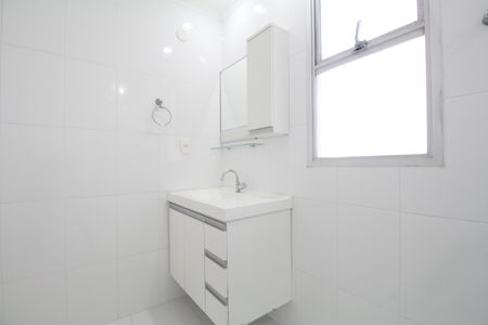 Apartamento para alugar com 74m², 2 quartos e 2 vagasBanheiro 2