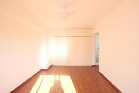 Apartamento para alugar com 74m², 2 quartos e 2 vagasQuarto 2