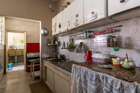 Casa à venda com 300m², 5 quartos e 3 vagas Casa à venda com 300m², 5 quartos e 3 vagasCozinha Casa 1