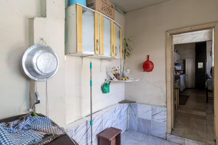 Casa à venda com 300m², 5 quartos e 3 vagas Casa à venda com 300m², 5 quartos e 3 vagasÁrea de Serviço Casa 1