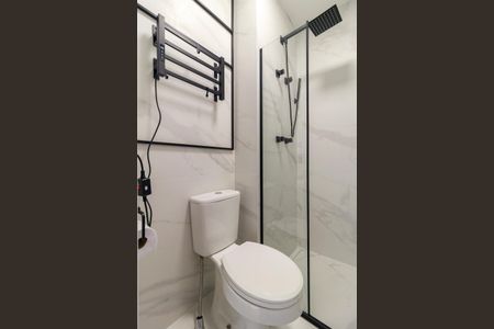 Studio para alugar com 24m², 1 quarto e sem vaga Studio para alugar com 24m², 1 quarto e sem vagaBanheiro